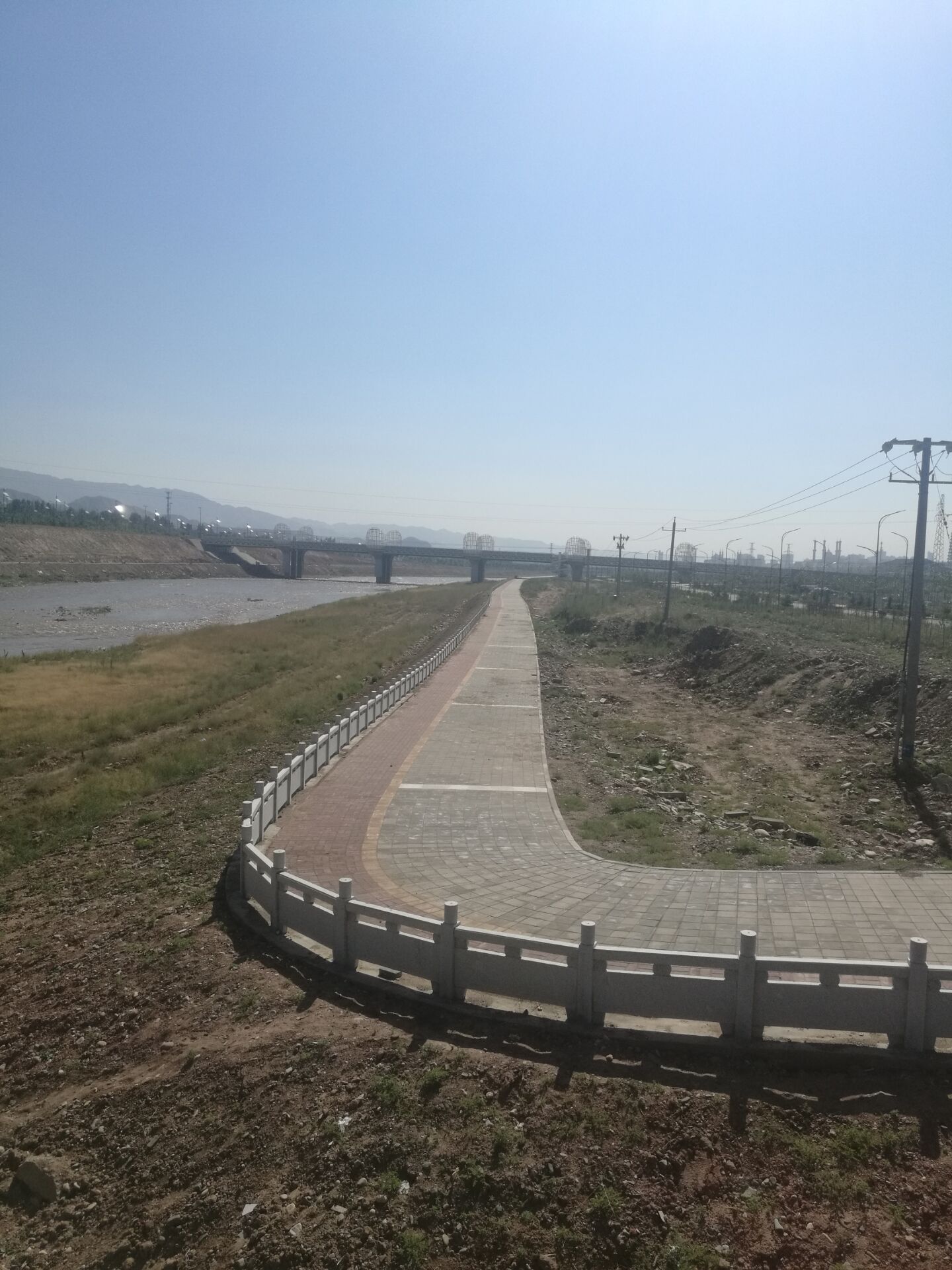 防洪治理.jpg